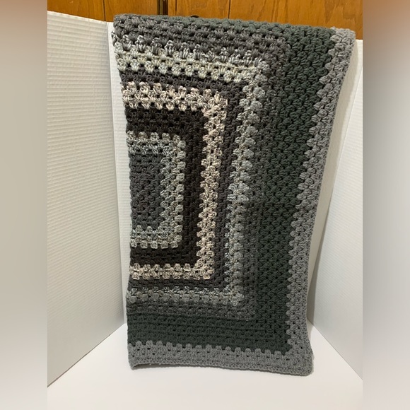 Stroller, Car, Lap, Bassinet, Crib Blanket Handmade Crocheted NEW - Picture 9 of 16